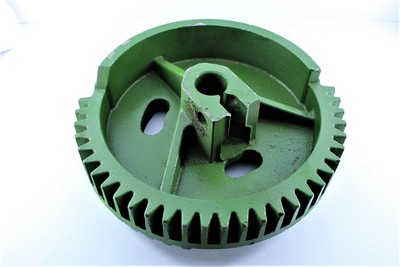 part#AE12933 partNo AE12933 ترس ماكينة القص  J  3  A   John Deere part# AE12933
