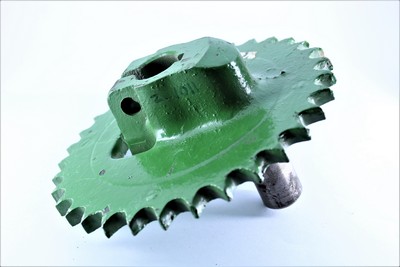 part#Z10011 partNo Z10011 ترس ببنز جانبي John Deere part# Z10011